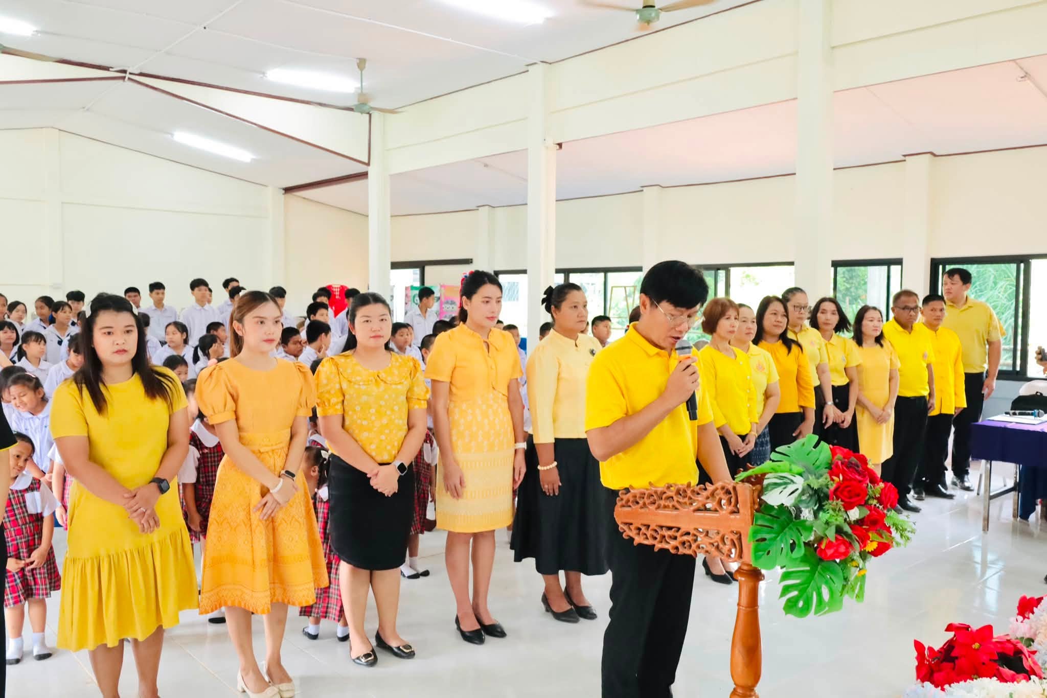 พิธีเฉลิมพระเกียรติถวายพระพรชัยมงคล เนื่องในโอกาสมหามงคลวันเฉลิมพระชนมพรรษา พระบาทสมเด็จพระเจ้าอยู่หัว